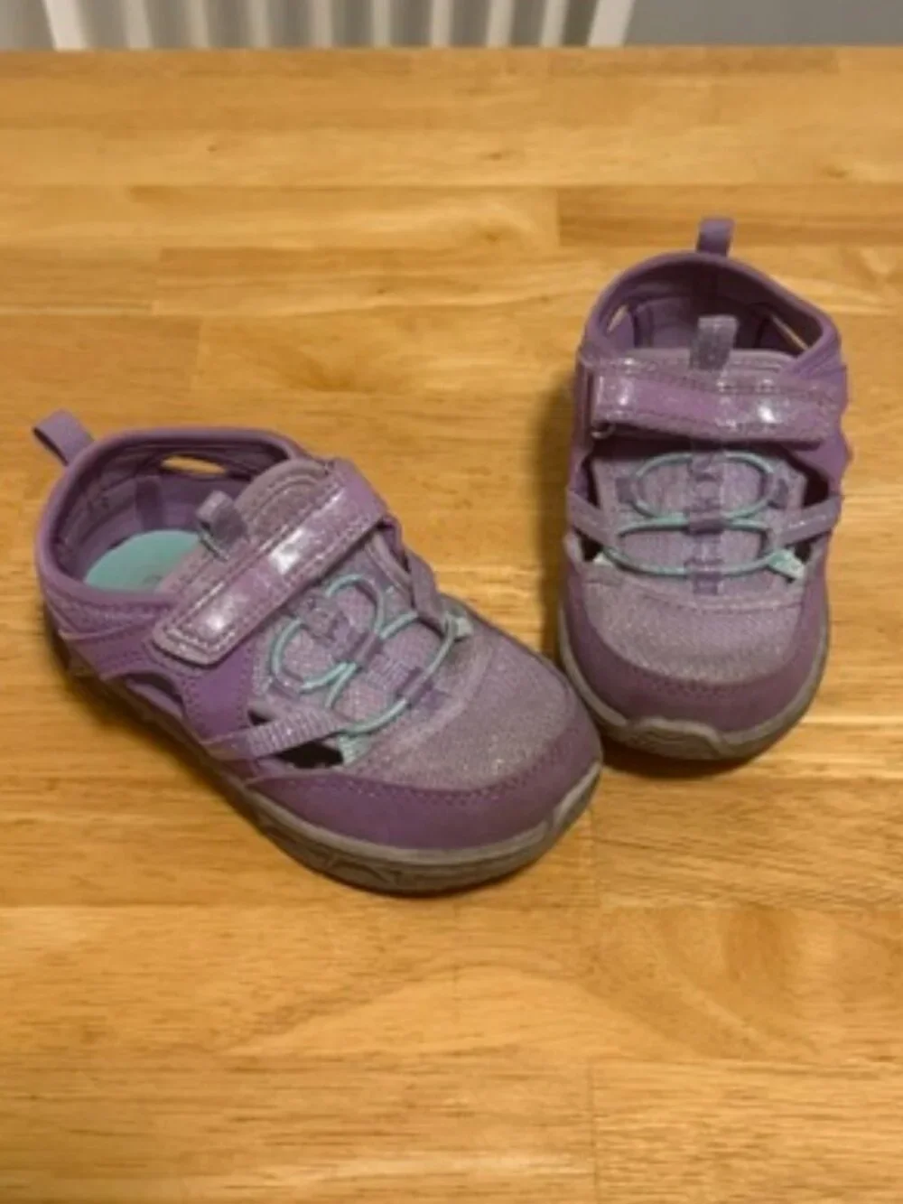 OshKosh B'gosh Kids Sandals